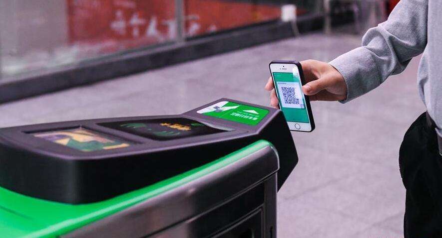 闸机搭载条码扫描器可刷码乘车 闸机搭载条码扫描器可刷码乘车